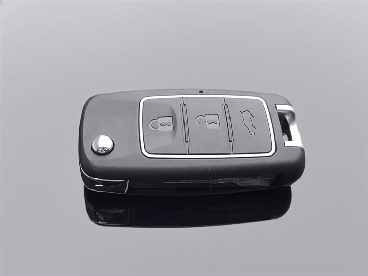 Фото 19 - Dongfeng Forthing Lingzhi M5