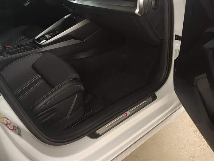 Фото 8 - Audi A3