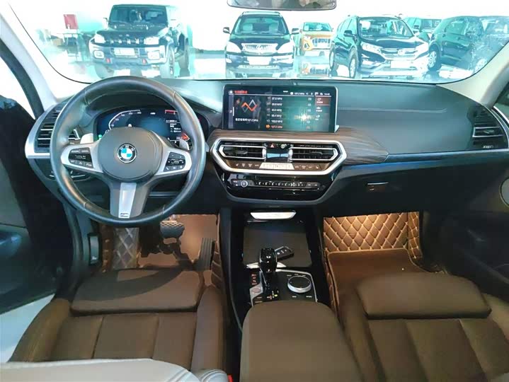 Фото 10 - BMW X3