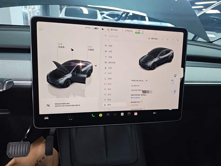 Фото 12 - Tesla Model Y