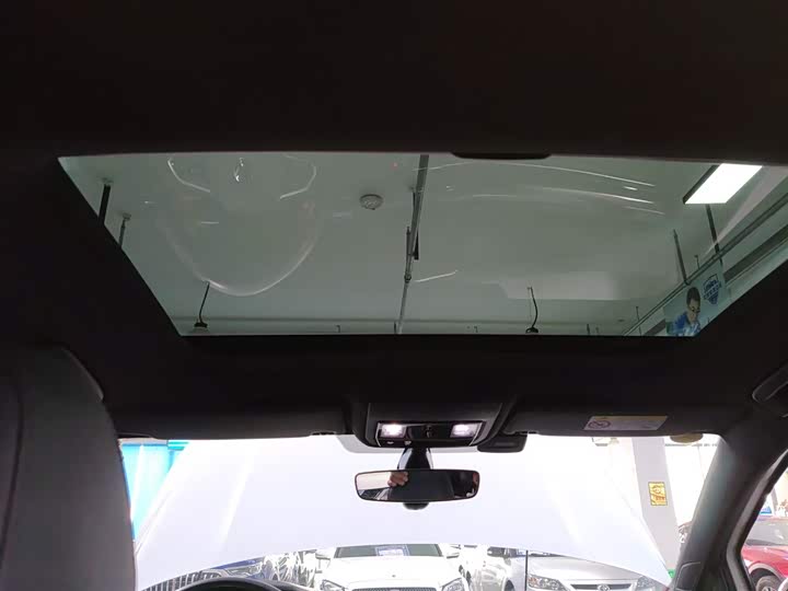 Фото 18 - Volkswagen Golf