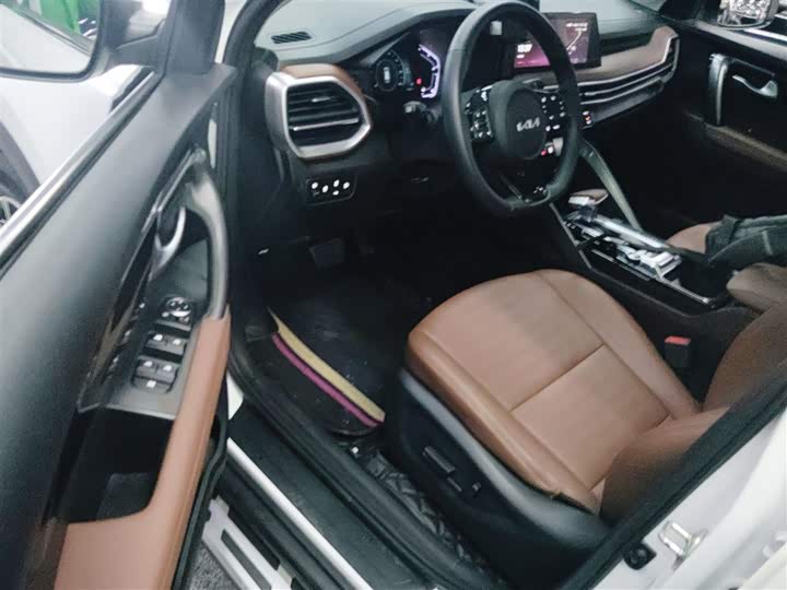 Фото 16 - Kia Sportage GT-line