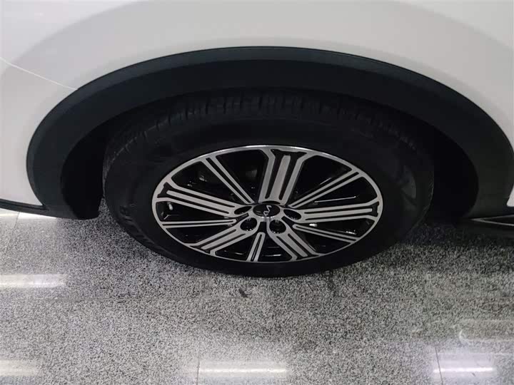 Фото 23 - Kia Sportage GT-line