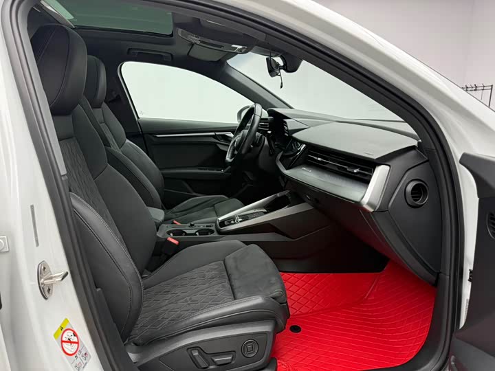 Фото 11 - Audi A3