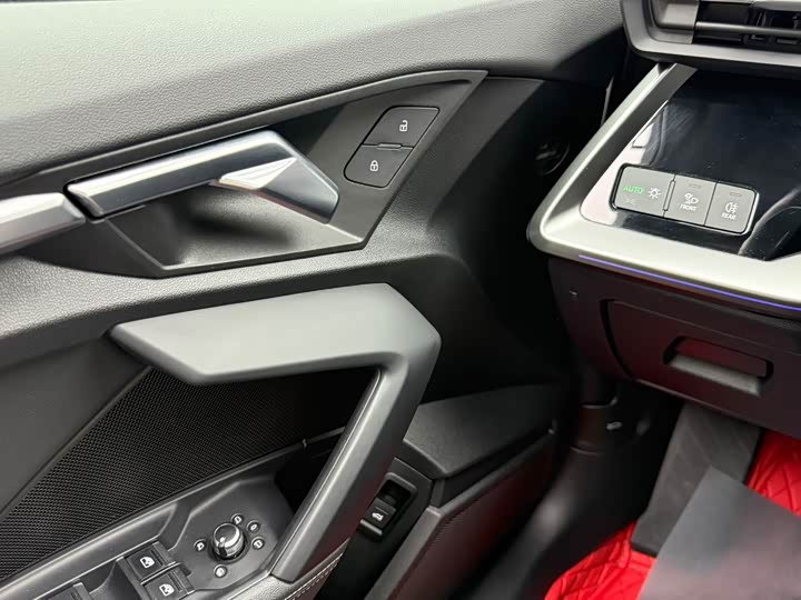 Фото 20 - Audi A3