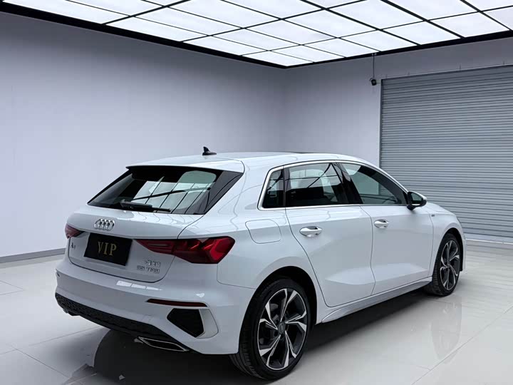 Фото 4 - Audi A3