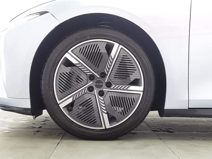 Фото 17 - Dongfeng Forthing Xinghai S7