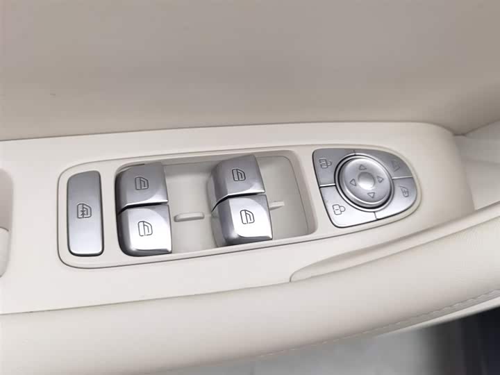 Фото 9 - Dongfeng Forthing Xinghai S7