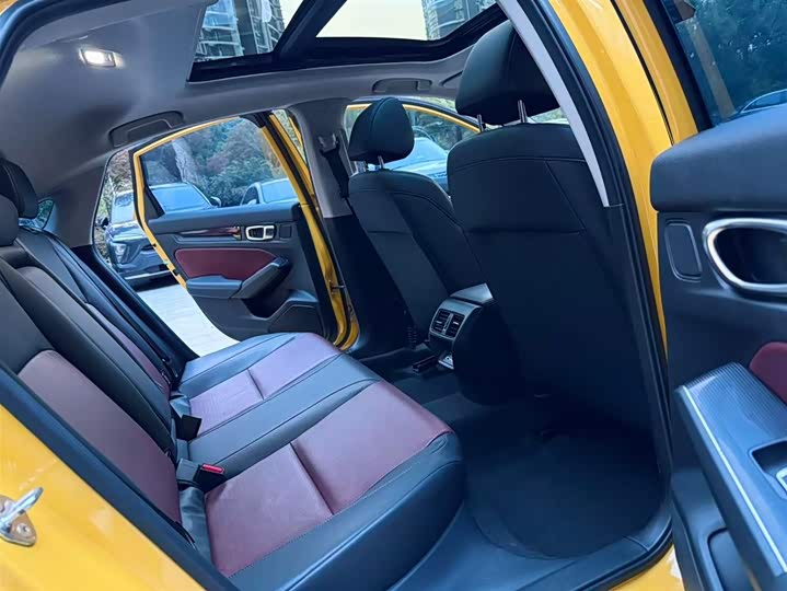 Фото 16 - Honda Integra