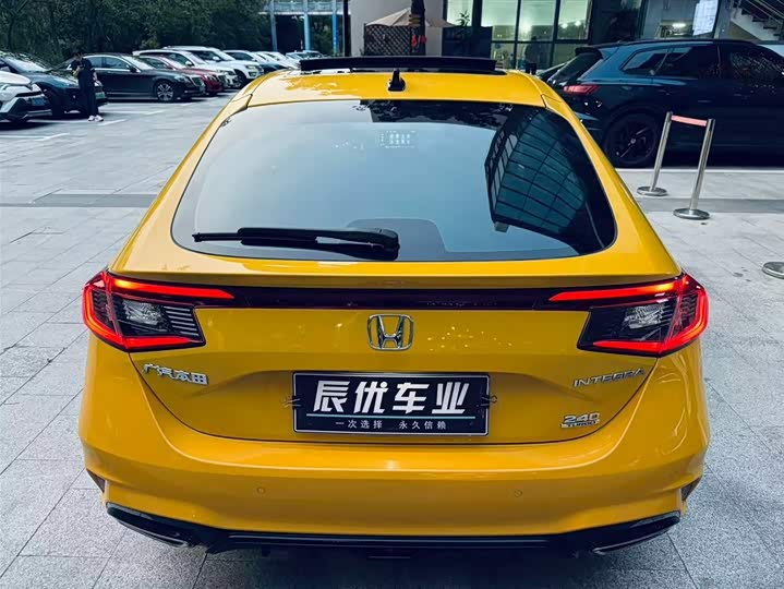 Фото 3 - Honda Integra