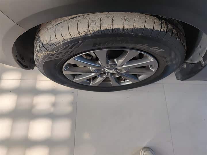 Фото 23 - Mazda CX-30