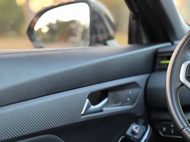 Фото 28 - Haval Chitu