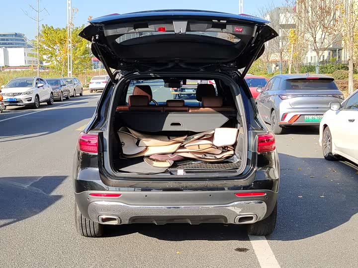 Фото 23 - Mercedes-Benz GLB-Class