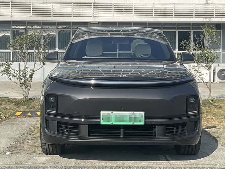 Фото 1 - LiXiang L9