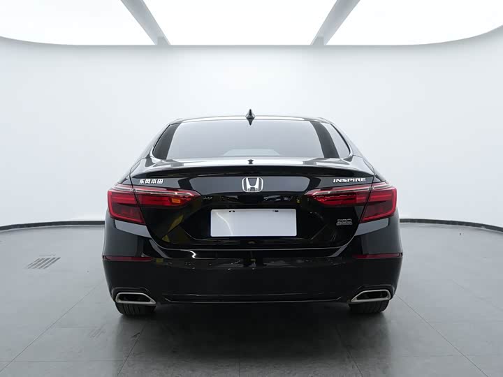 Фото 5 - Honda Inspire