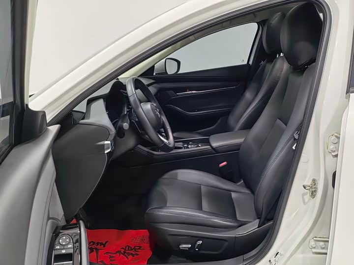 Фото 11 - Mazda 3 (Axela)