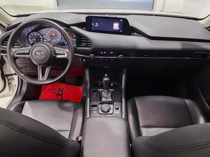 Фото 13 - Mazda 3 (Axela)