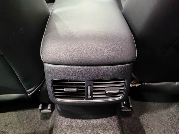 Фото 19 - Mazda 3 (Axela)