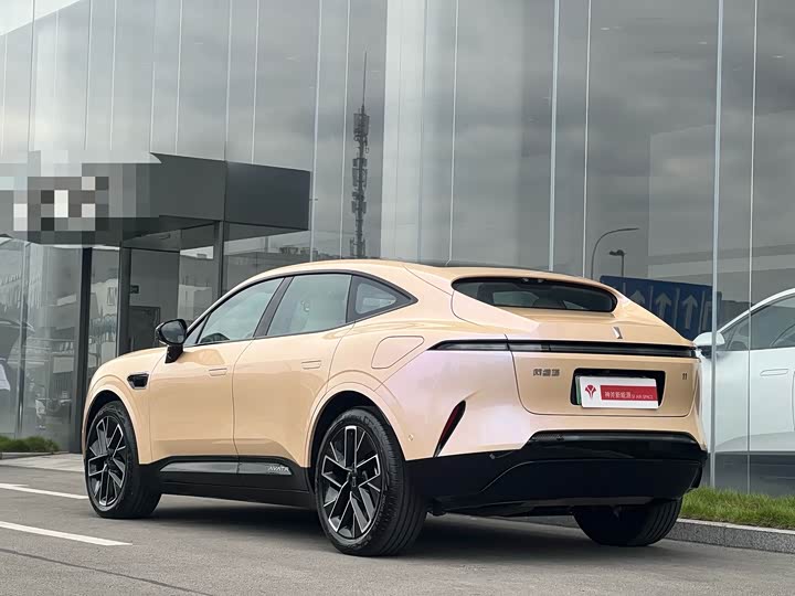 Фото 3 - Avatr 11