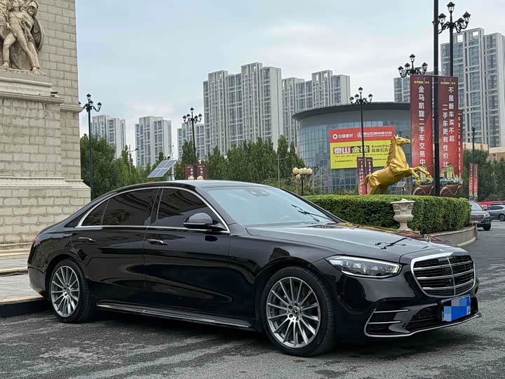 Фото 3 - Mercedes-Benz S-Class