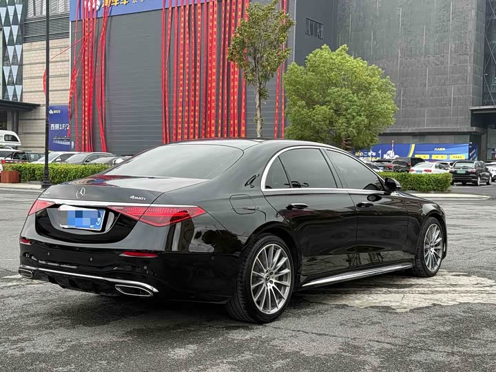 Фото 4 - Mercedes-Benz S-Class