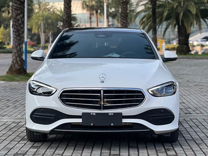 Фото 2 - Mercedes-Benz C-Class