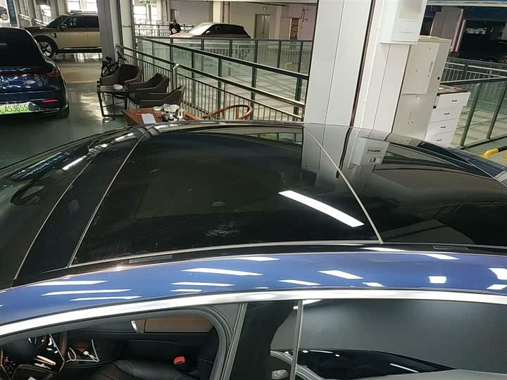 Фото 27 - Mercedes-Benz EQS