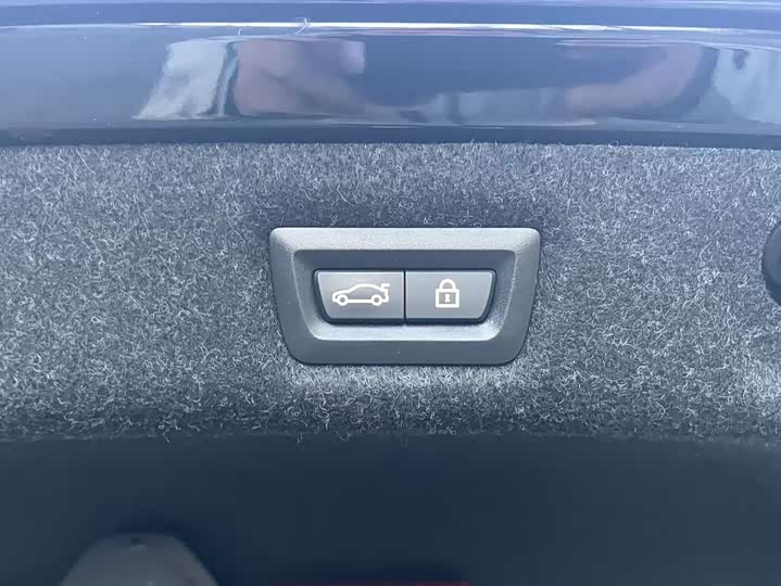 Фото 15 - BMW 5 Series