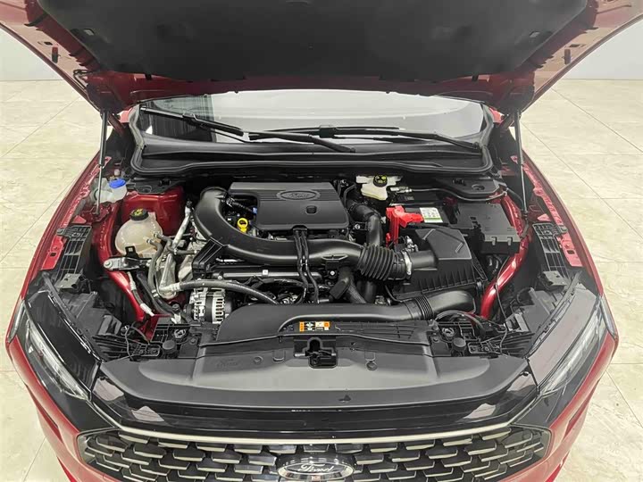 Фото 20 - Ford Mondeo