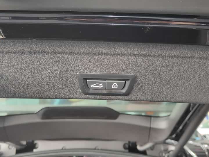 Фото 15 - BMW X6