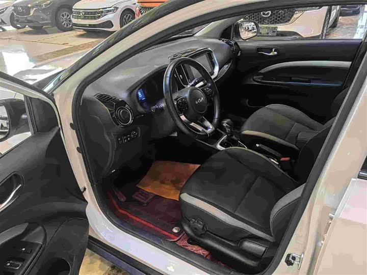 Фото 6 - Kia KX1