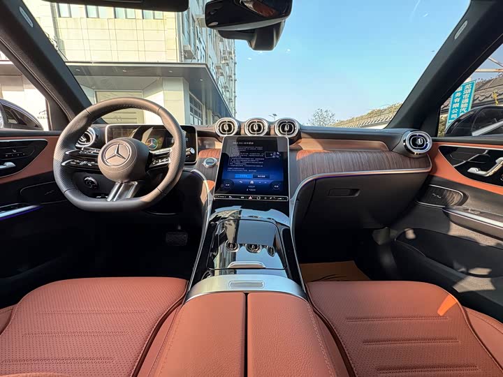 Фото 9 - Mercedes-Benz GLC-Class