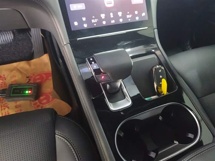 Фото 14 - LiXiang One