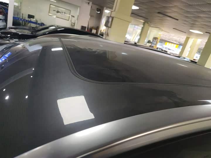 Фото 27 - LiXiang One