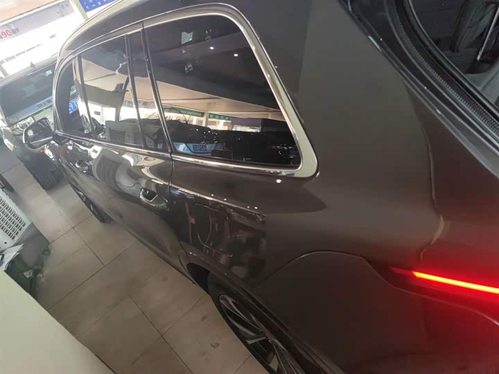 Фото 5 - LiXiang One