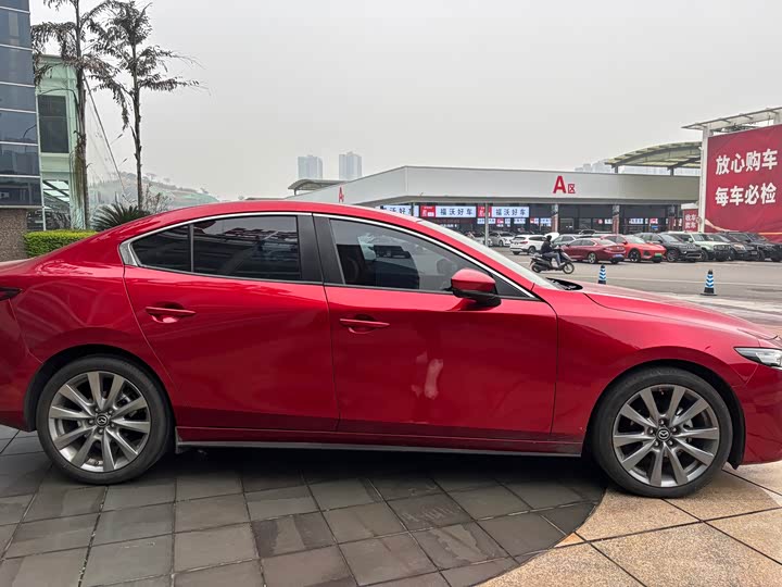 Фото 10 - Mazda 3 (Axela)