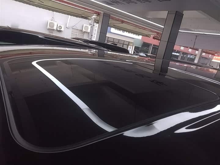 Фото 27 - Denza D9