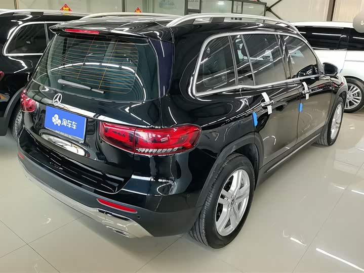 Фото 3 - Mercedes-Benz GLB-Class