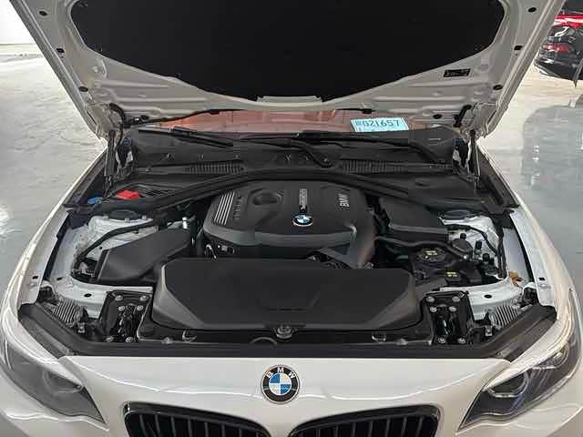 Фото 18 - BMW 2 Series