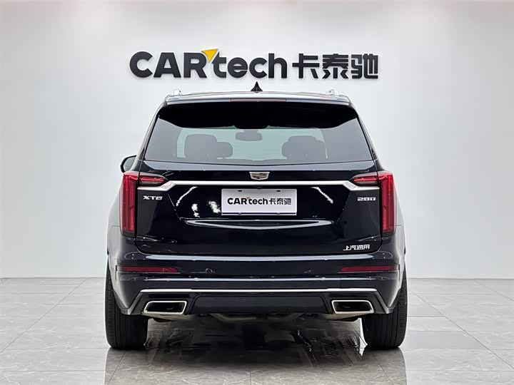 Фото 4 - Cadillac XT6