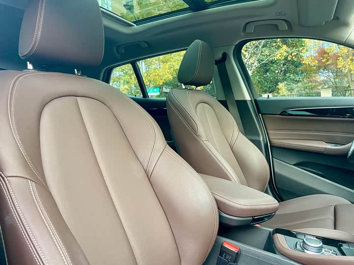 Фото 13 - BMW X2