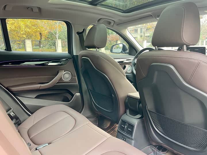 Фото 14 - BMW X2