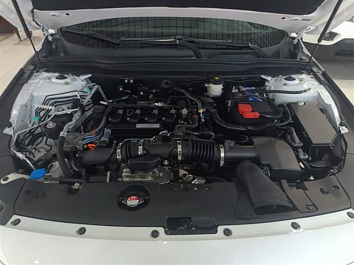 Фото 20 - Honda Inspire