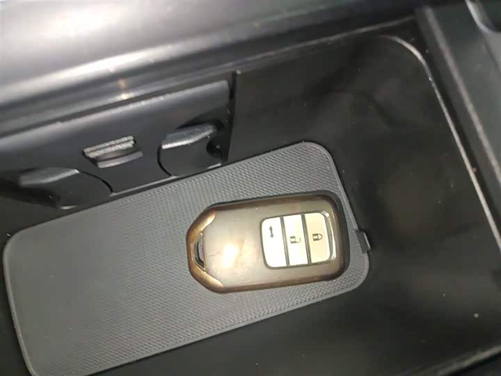 Фото 9 - Honda Inspire