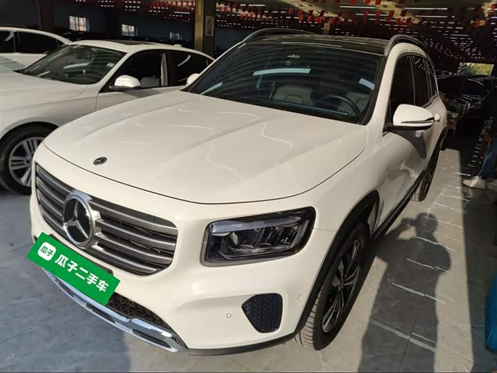 Фото 1 - Mercedes-Benz GLB-Class