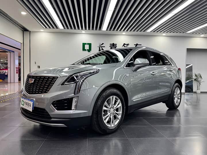 Фото 1 - Cadillac XT5