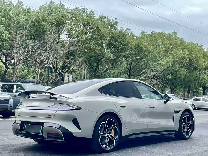 Фото 7 - Xiaomi SU7