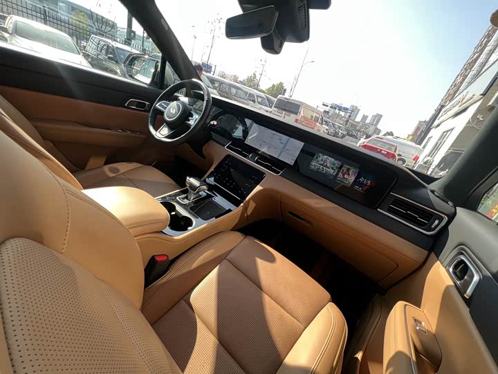 Фото 9 - LiXiang One