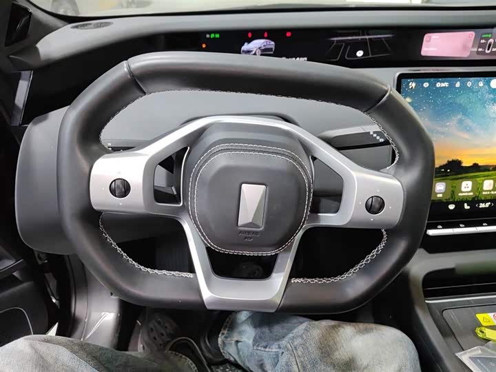 Фото 11 - Avatr 12