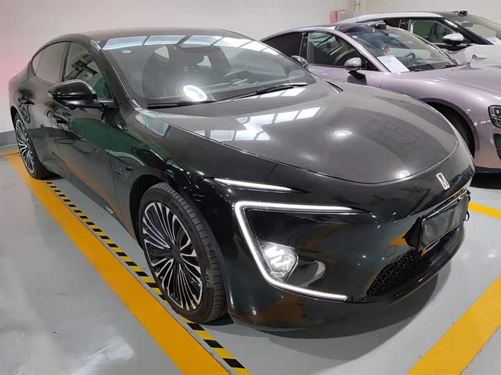 Фото 4 - Avatr 12